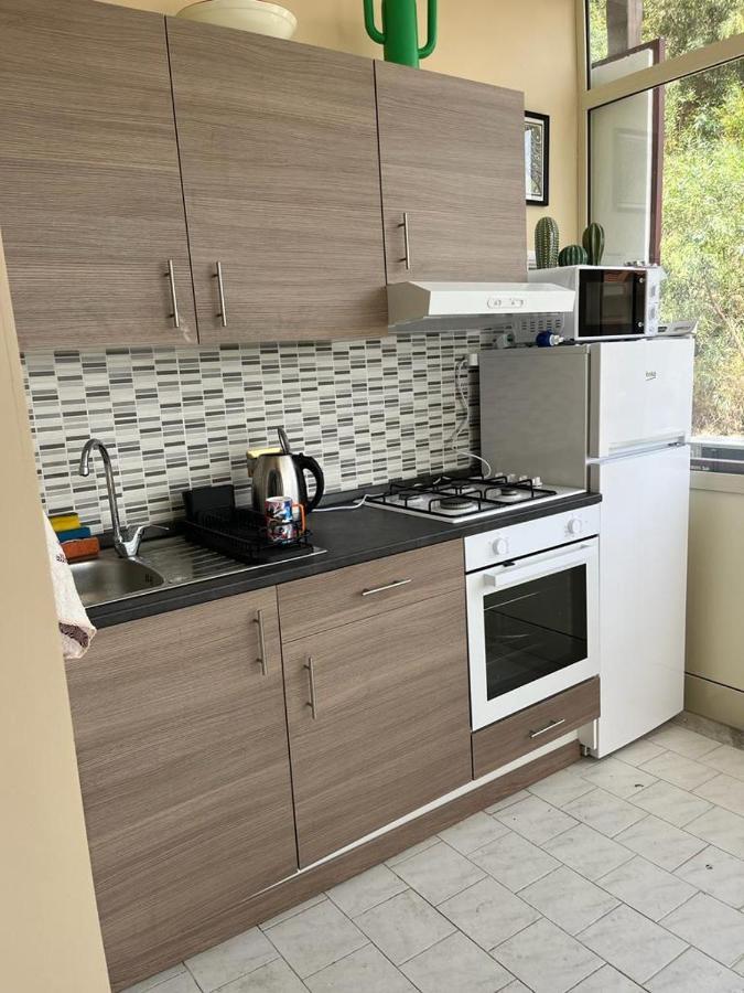 Casa Vacanze Luna Appartement Letojanni Buitenkant foto
