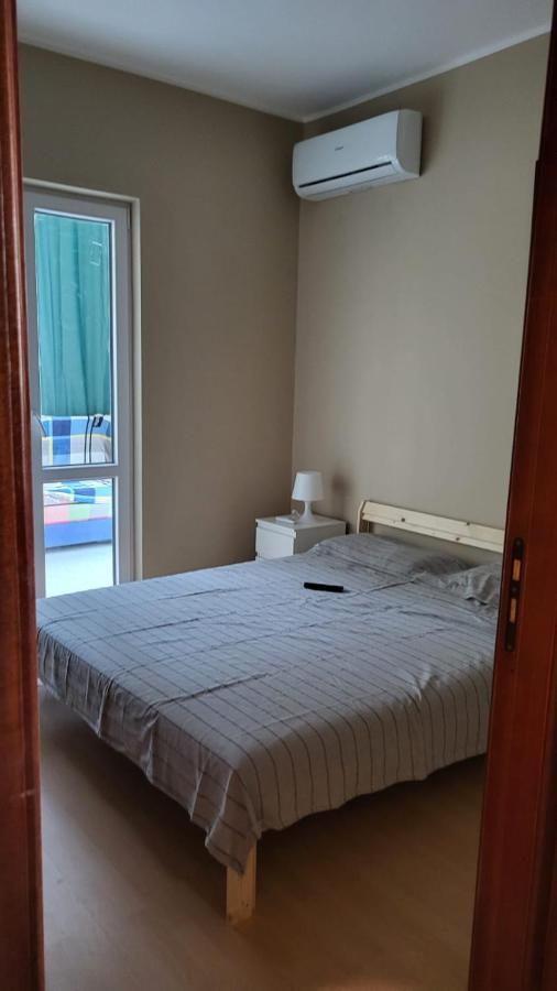 Casa Vacanze Luna Appartement Letojanni Buitenkant foto